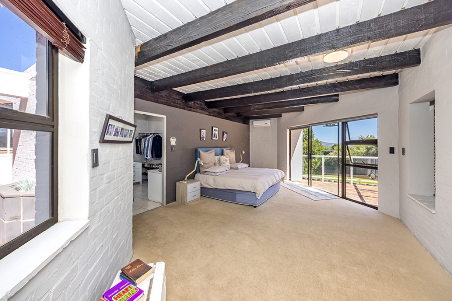 6 Bedroom Property for Sale in Brandwacht Western Cape